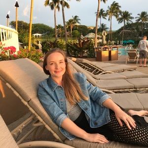 Meet your Posher, Anna